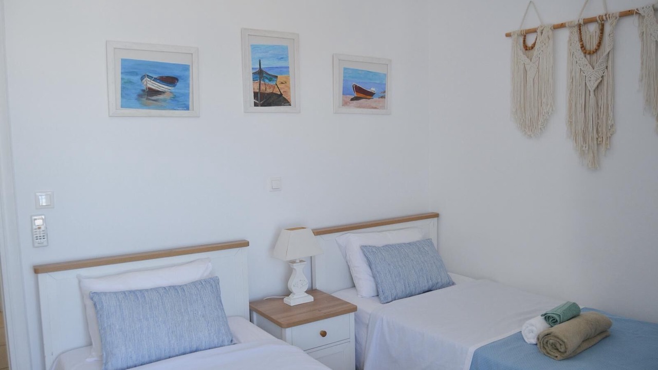 Photo of Bedroom in Ios