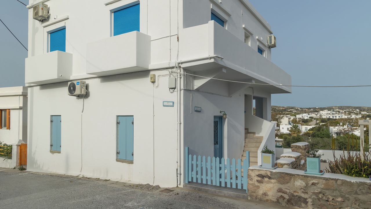 Photo of Outdoor in Adamas