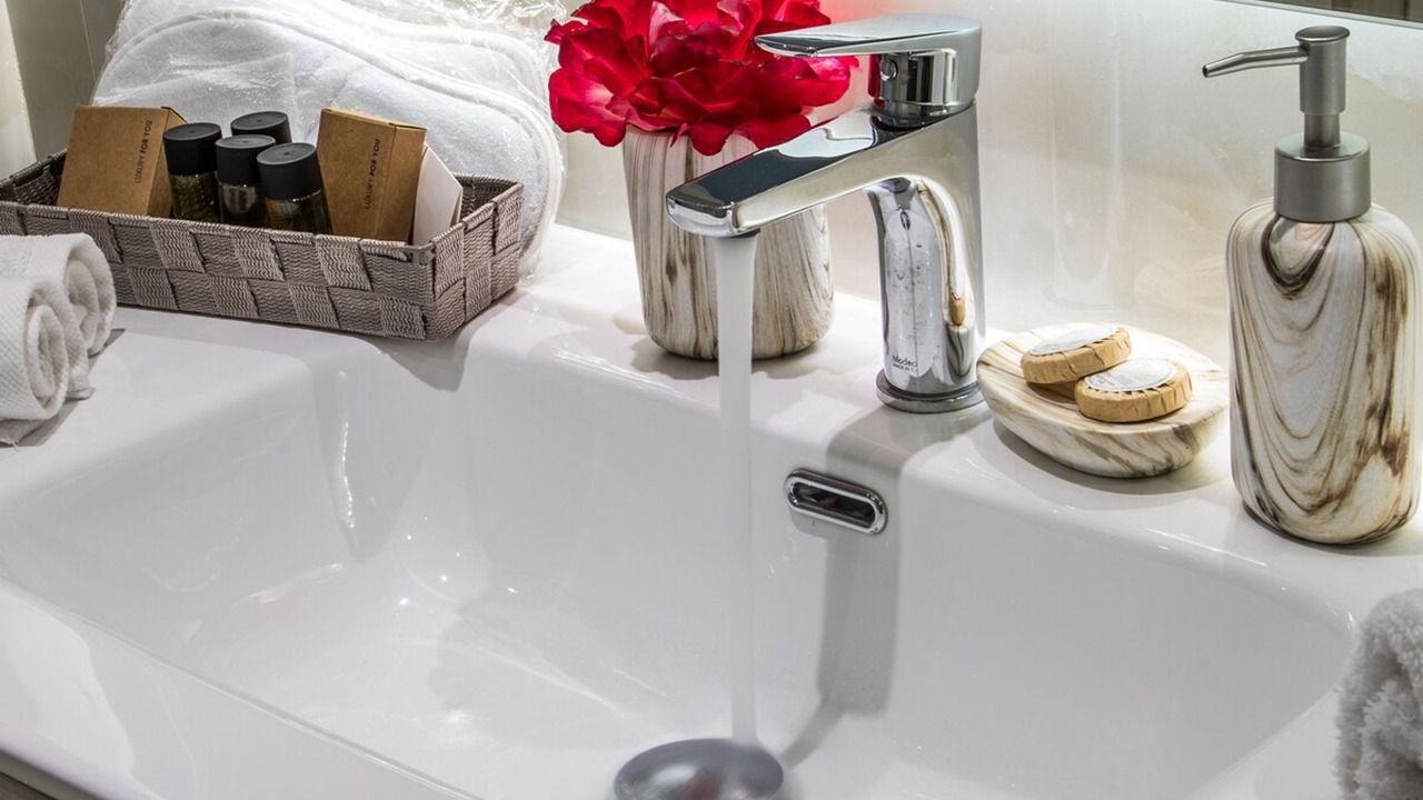 Photo of Bathroom in Alikianos
