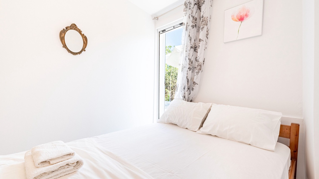 Photo of Bedroom in Argyrades