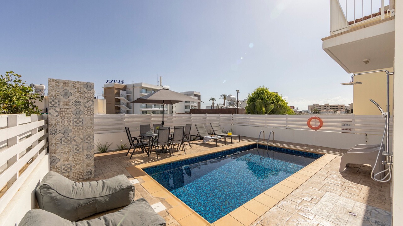 Photo of Outdoor in Pernera