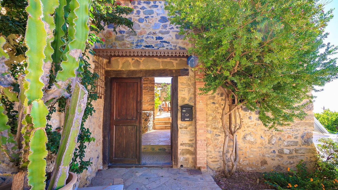 Photo of Outdoor in Anatoli
