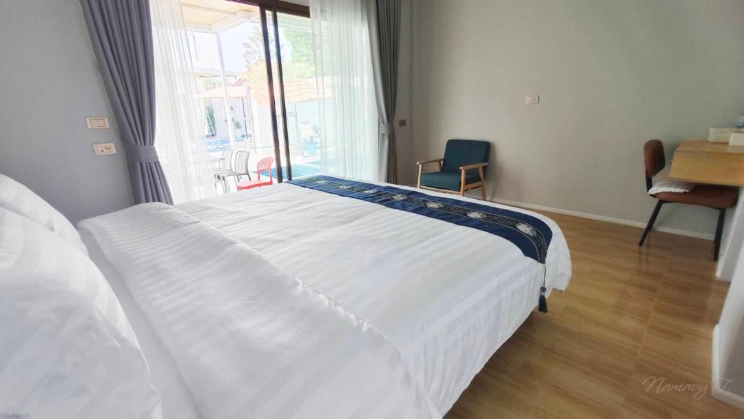 Photo of Bedroom in Saen Suk