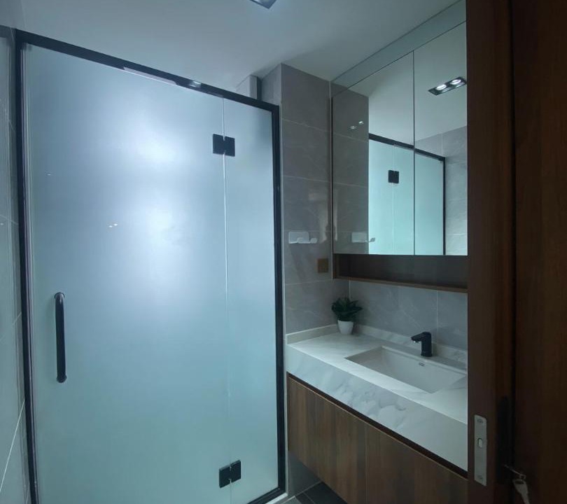 Photo of Bathroom in Chamkar Mon