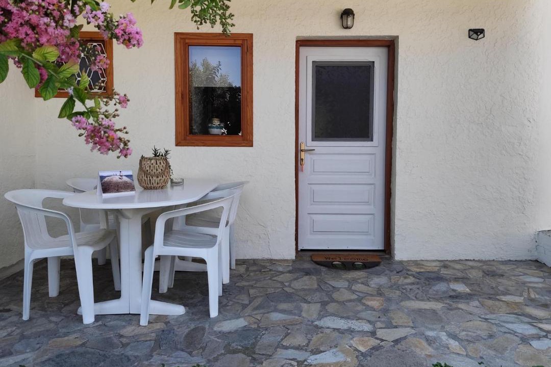 Photo of Others in Neos Pirgos