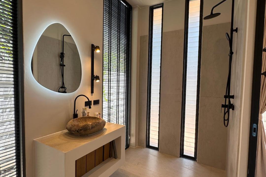 Photo of Bathroom in Wok Tum