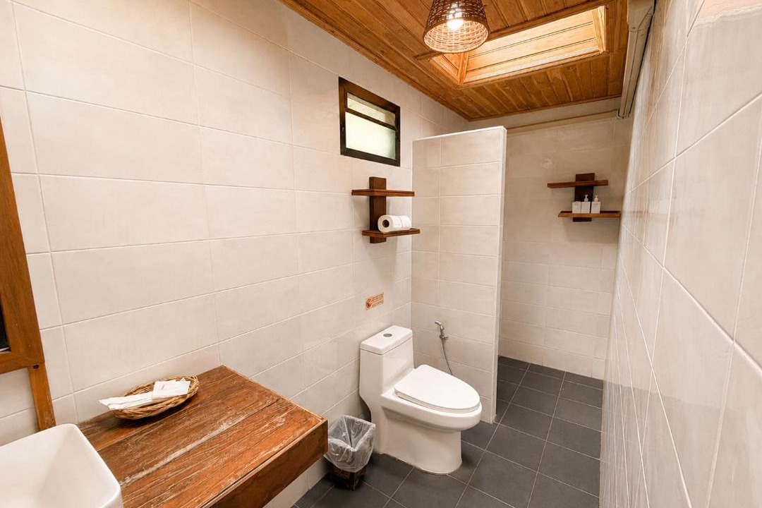 Photo of Bathroom in Nuea Khlong