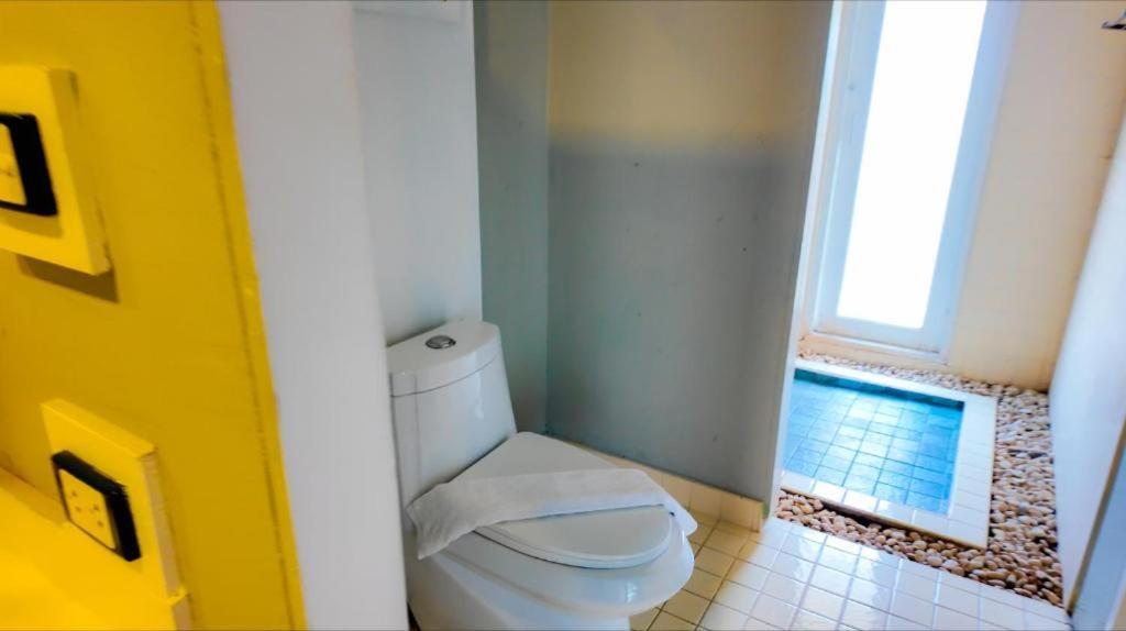Photo of Bathroom in Talingchan