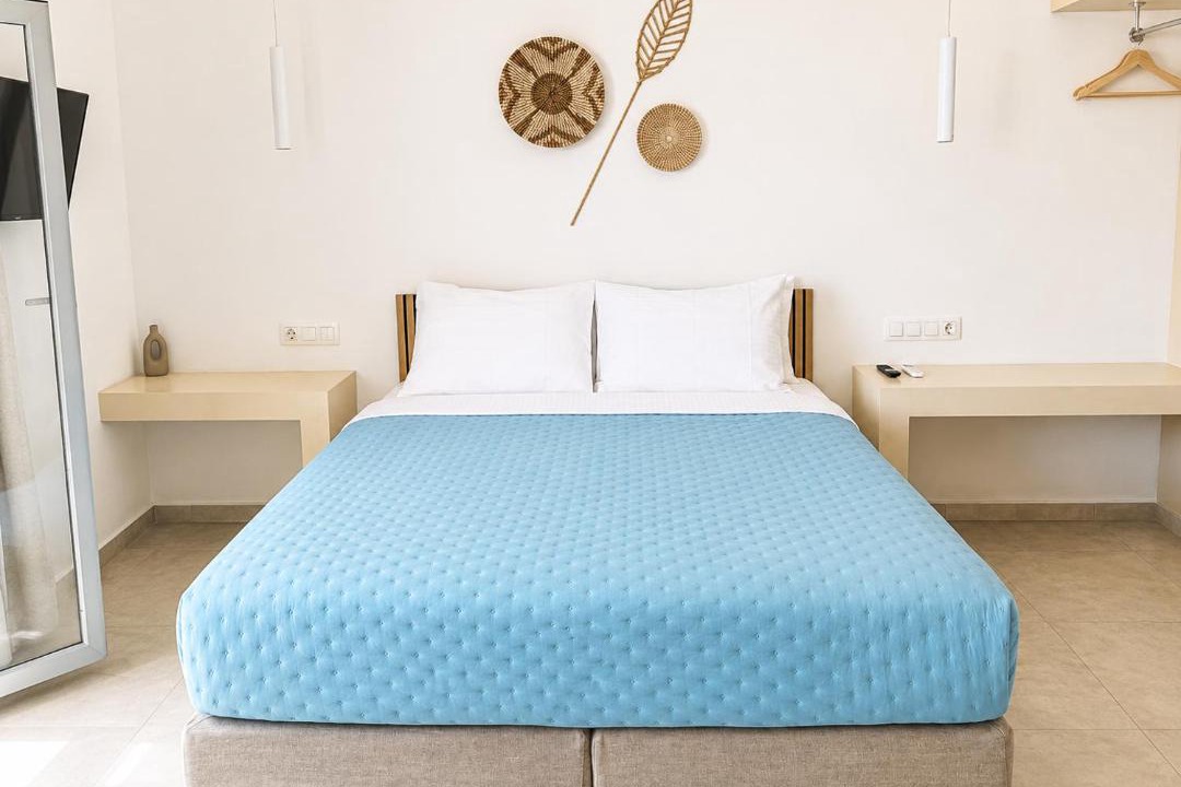 Photo of Bedroom in Adamas