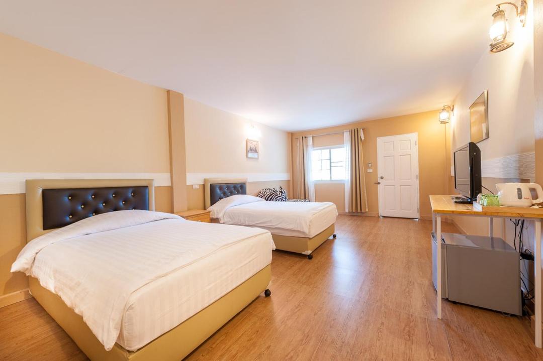 Photo of Bedroom in Khanong Phra