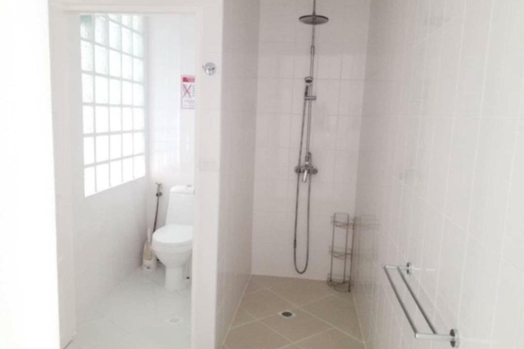 Photo of Bathroom in Pa Klok