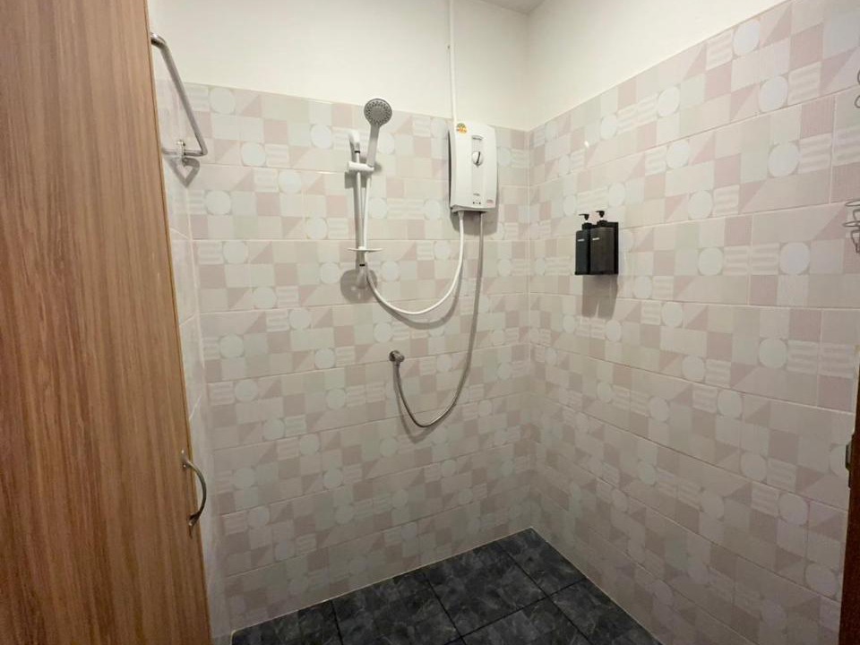 Photo of Bathroom in Khlong Sok