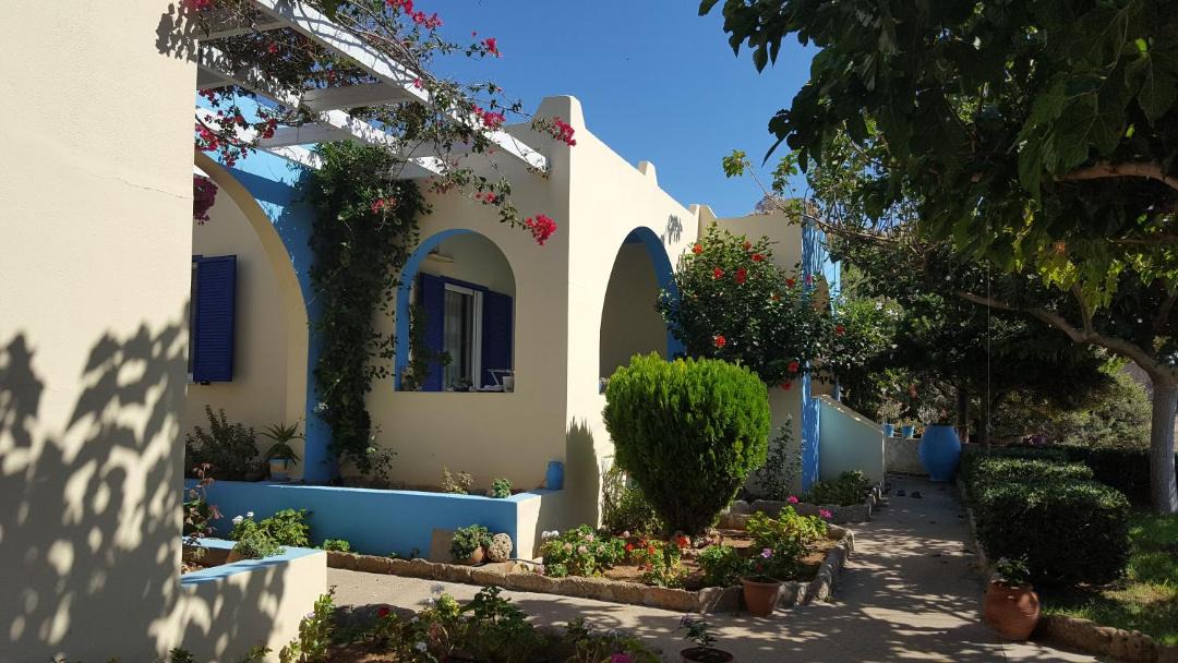 Photo of Buildings in Fragkokastello