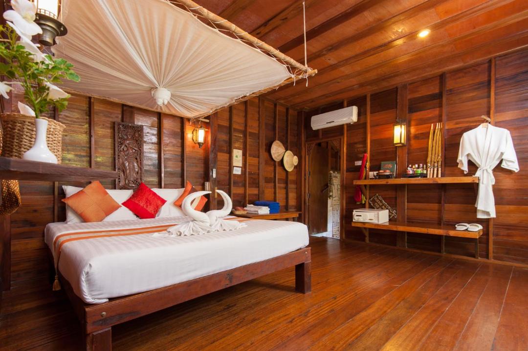 Photo of Others in Koh Tao