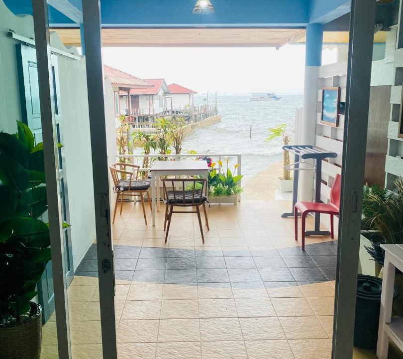 Photo of Others in Koh Lan