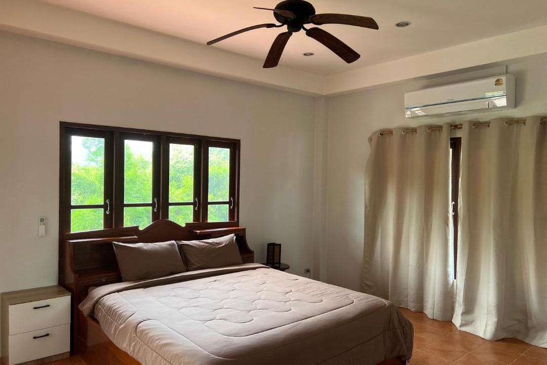Photo of Bedroom in Thong Krut