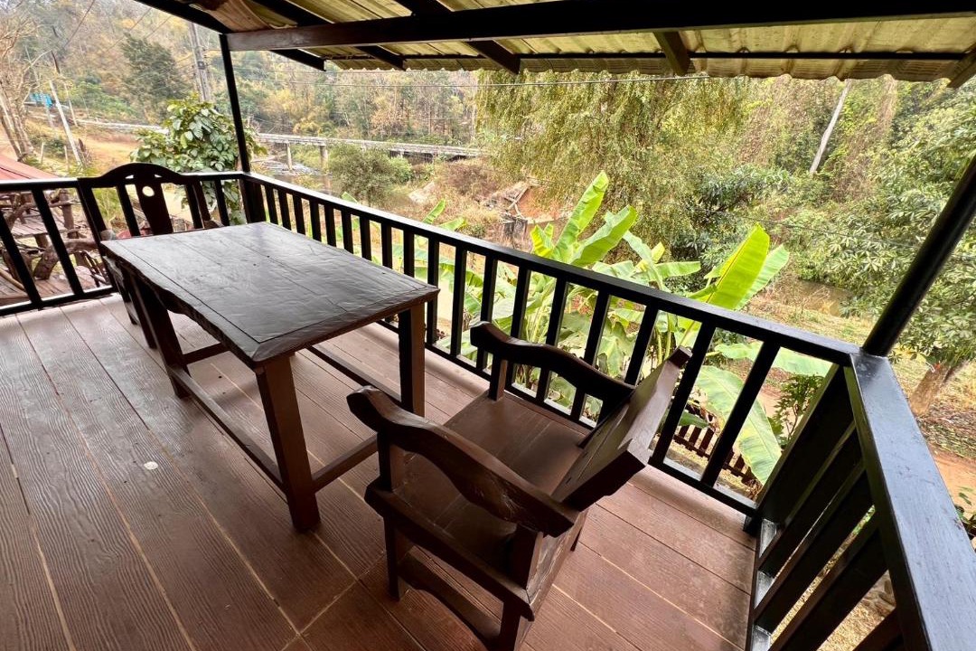 Photo of Patio Balcony in Tham Lot