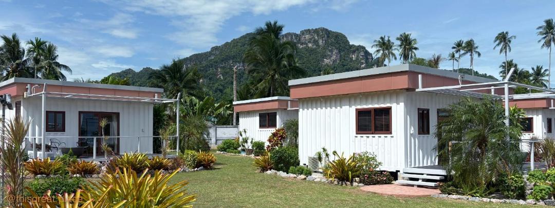 Photo of Buildings in Don Sak