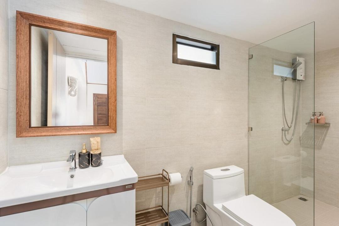 Photo of Bathroom in Maret