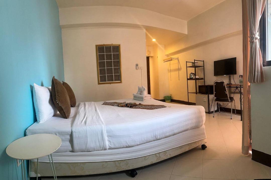 Photo of Bedroom in Thanon Phaya Thai