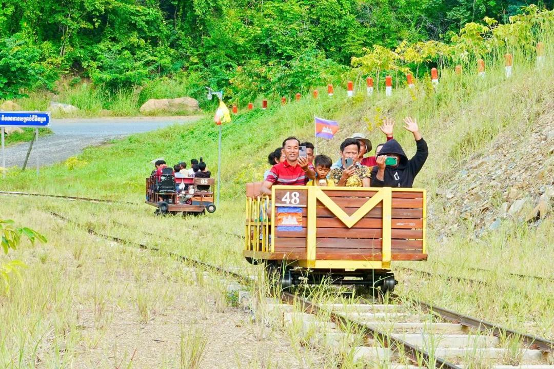Photo of Others in Samraong Tong