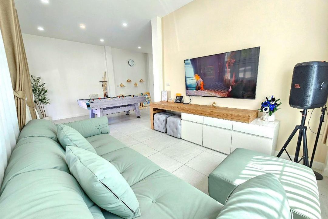 Photo of Livingroom in Kho Hong