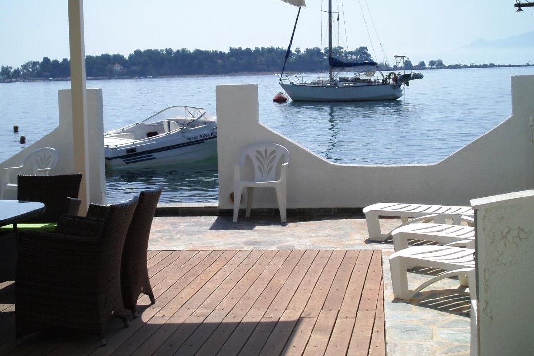 Photo of Others in Eretria