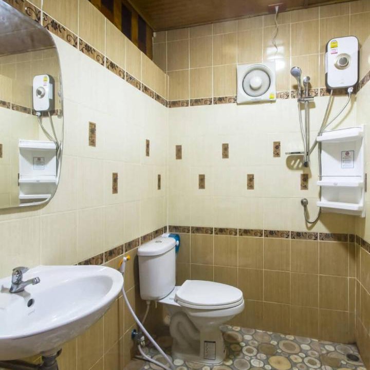 Photo of Bathroom in Amphawa