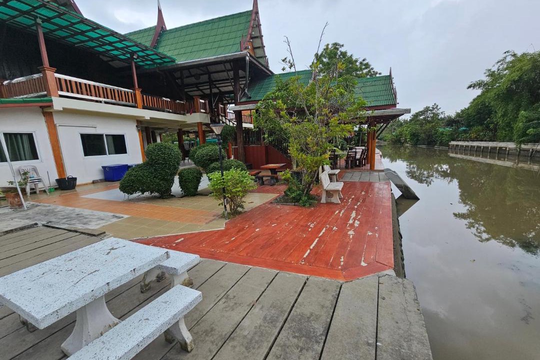 Photo of Others in Amphawa