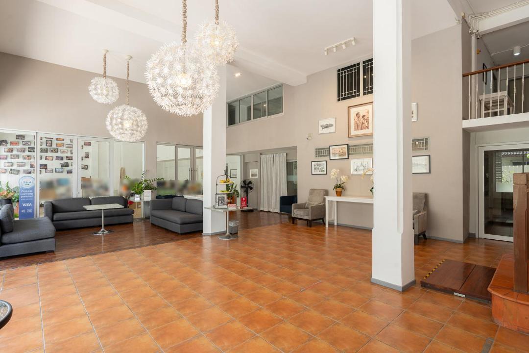Photo of Livingroom in Wat Bowon Niwet