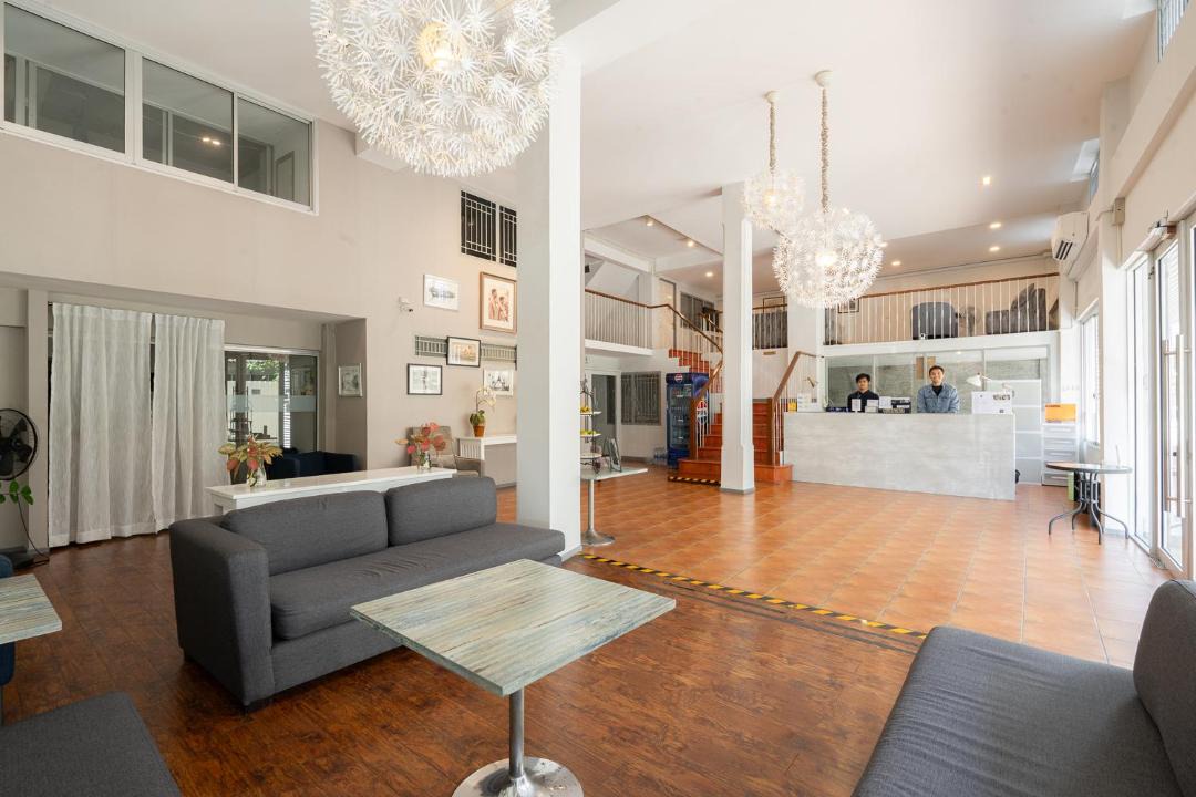 Photo of Livingroom in Wat Bowon Niwet