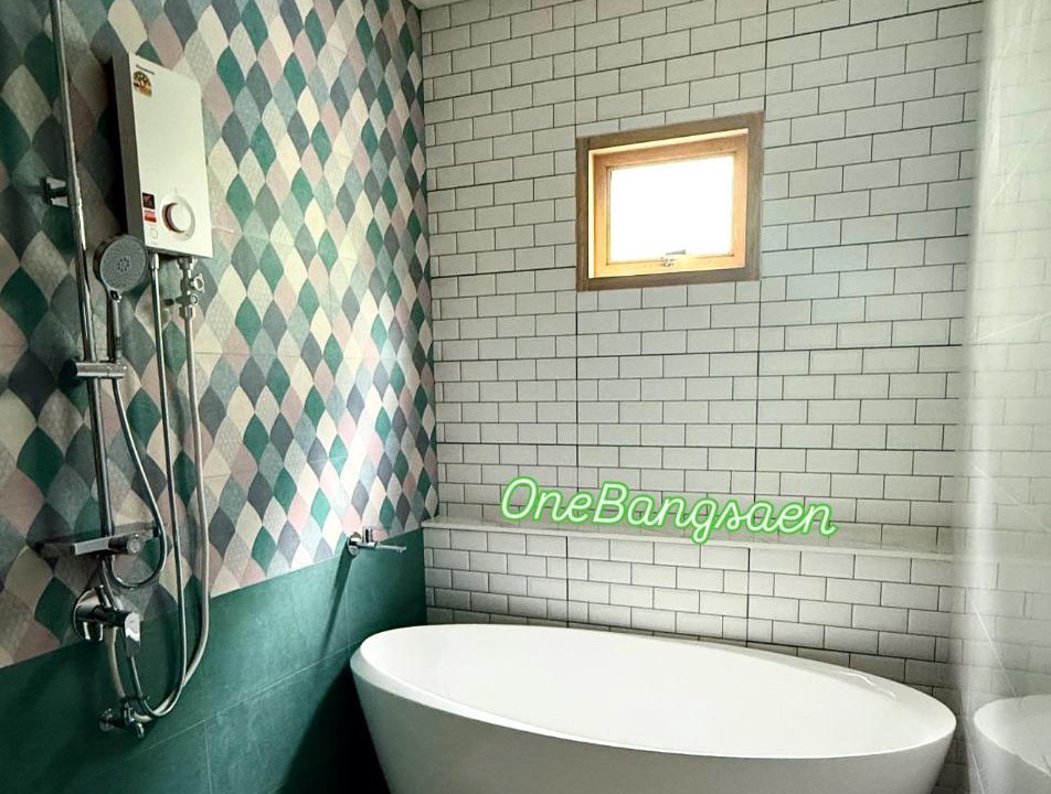 Photo of Bathroom in Saen Suk