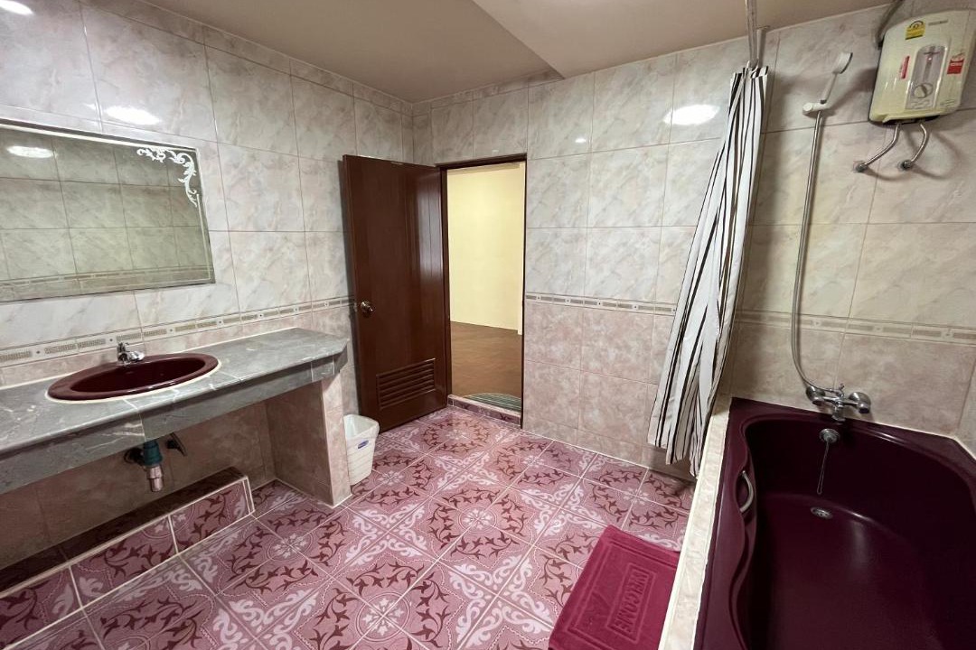Photo of Bathroom in Lat Bua Luang