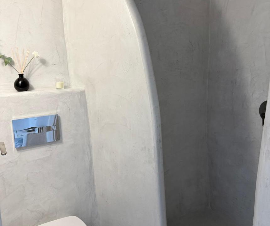 Photo of Bathroom in Fira