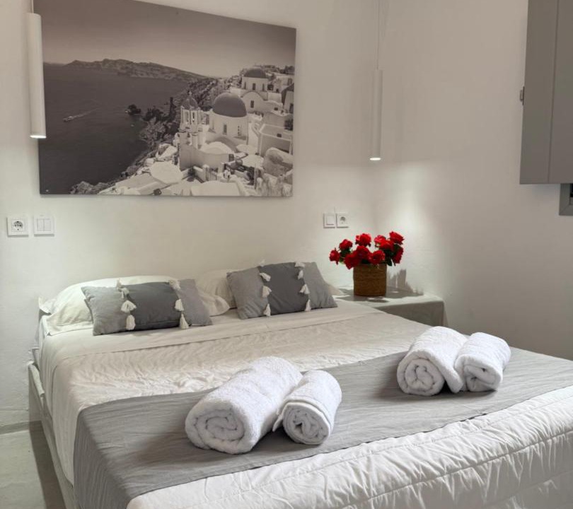 Photo of Bedroom in Fira