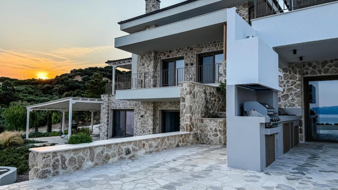 Photo of Others in Aristotelis