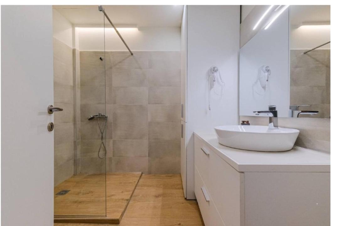 Photo of Bathroom in Ladadika