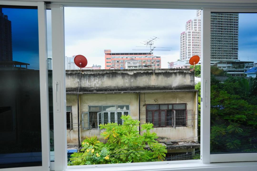 Photo of Others in Bang Lamphu Lang