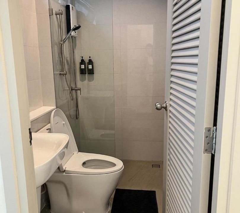 Photo of Bathroom in Saphan Sung