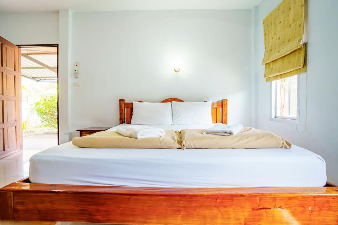 Photo of Bedroom in Saen Suk