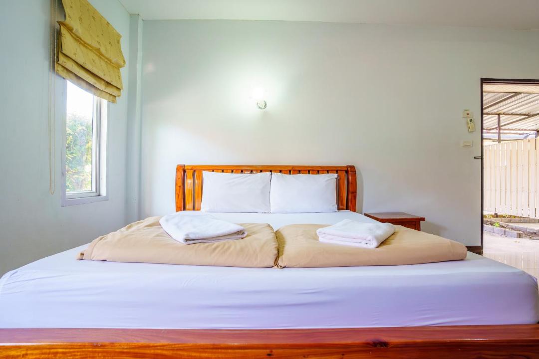 Photo of Bedroom in Saen Suk