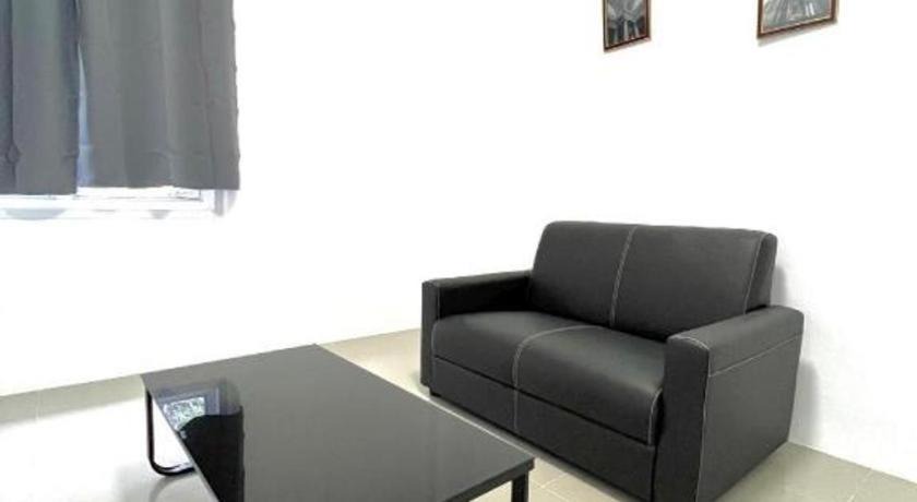 Photo of Livingroom in Photharam