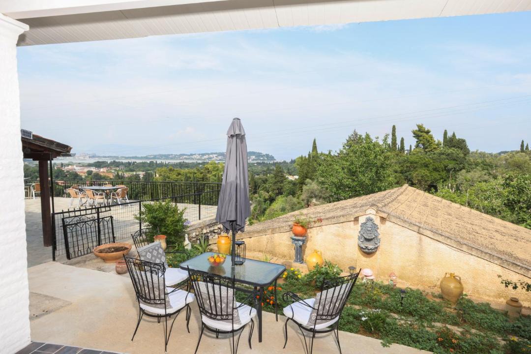 Photo of Patio Balcony in Viros