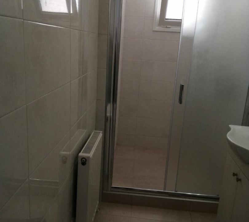 Photo of Bathroom in Mourteri