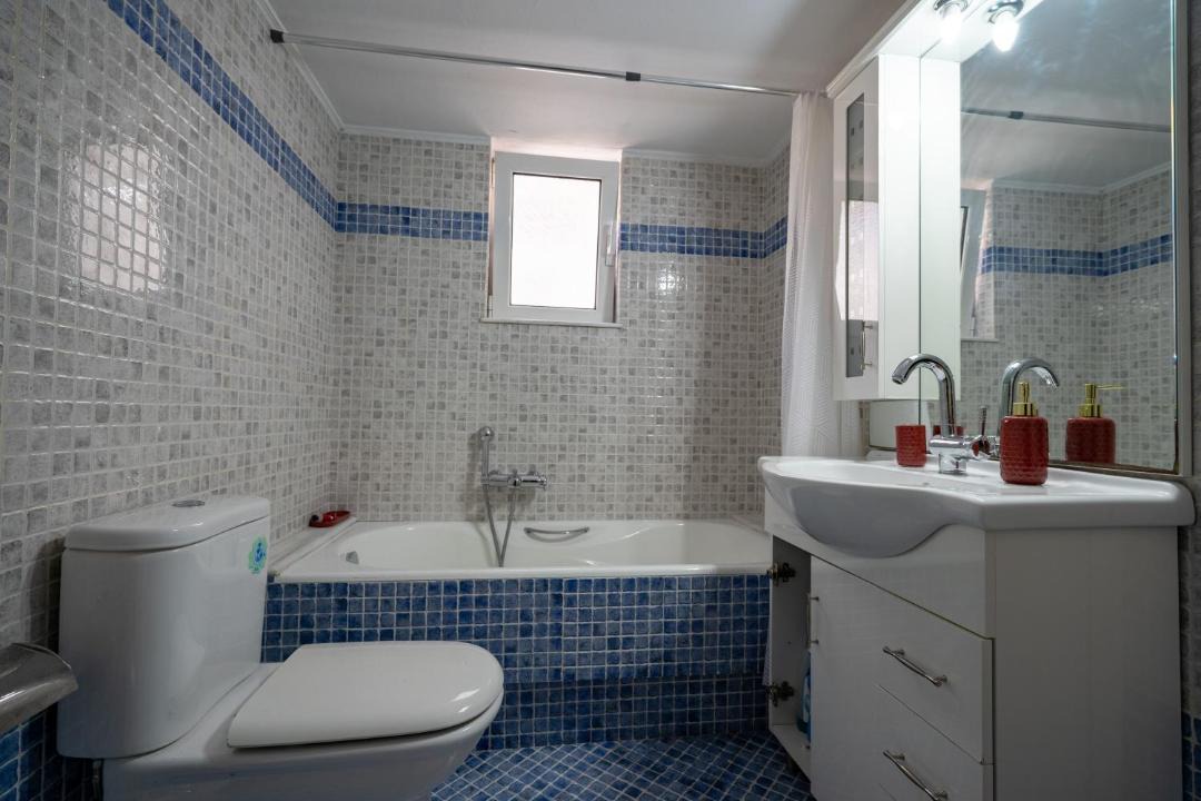 Photo of Bathroom in Chalandri