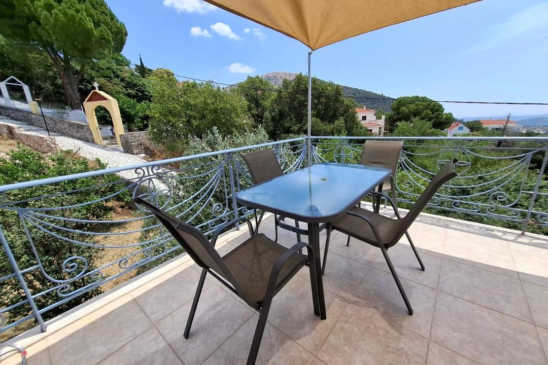 Photo of Patio Balcony in Dilinata