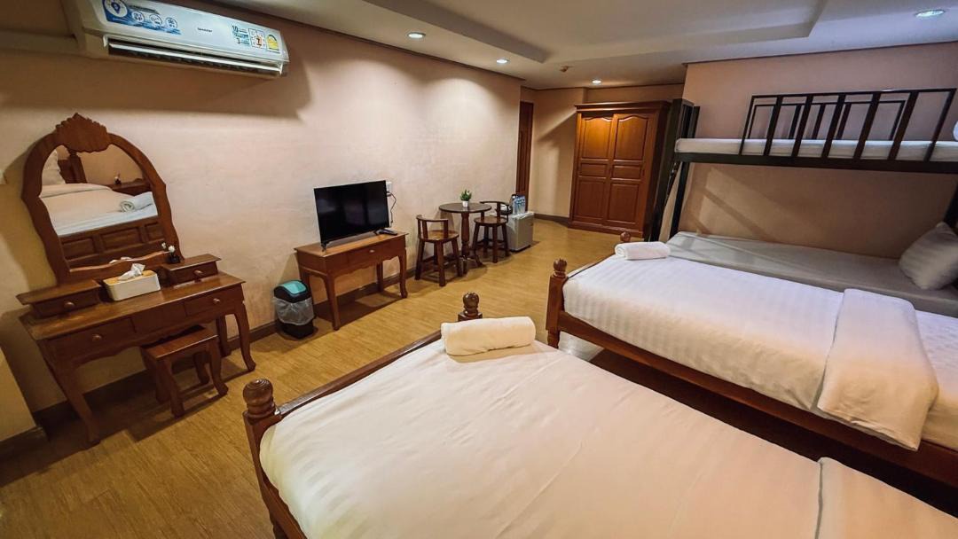 Photo of Bedroom in Bang Khun Phrom