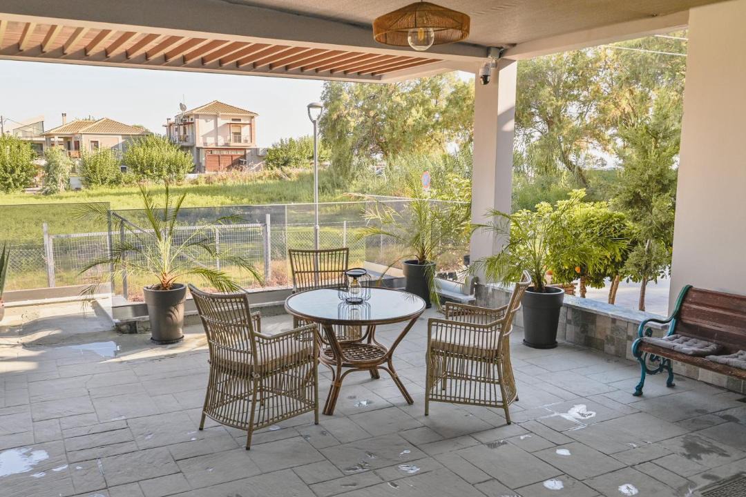 Photo of Patio Balcony in Kourouta