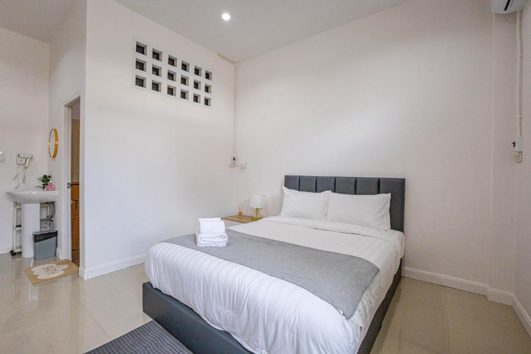 Photo of Bedroom in Kho Hong