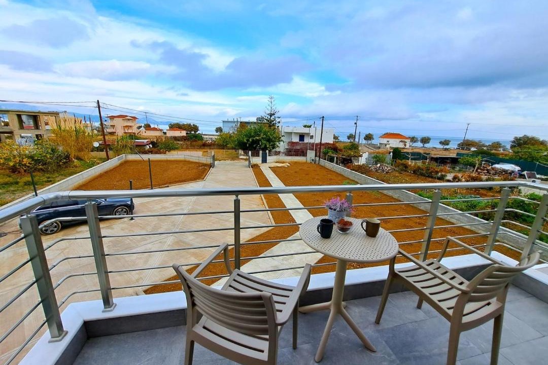 Photo of Patio Balcony in Mourteri